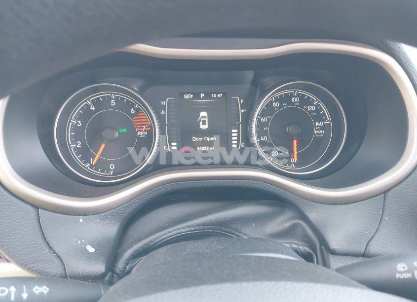 Photo 7 of 2016 Jeep Cherokee SPORT (VIN 1C4PJLAB9GW352580)