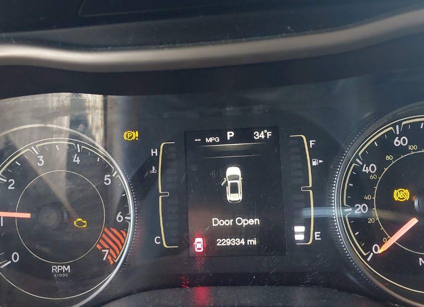 Photo 7 of 2014 Jeep Cherokee SPORT (VIN 1C4PJLABXEW154393)