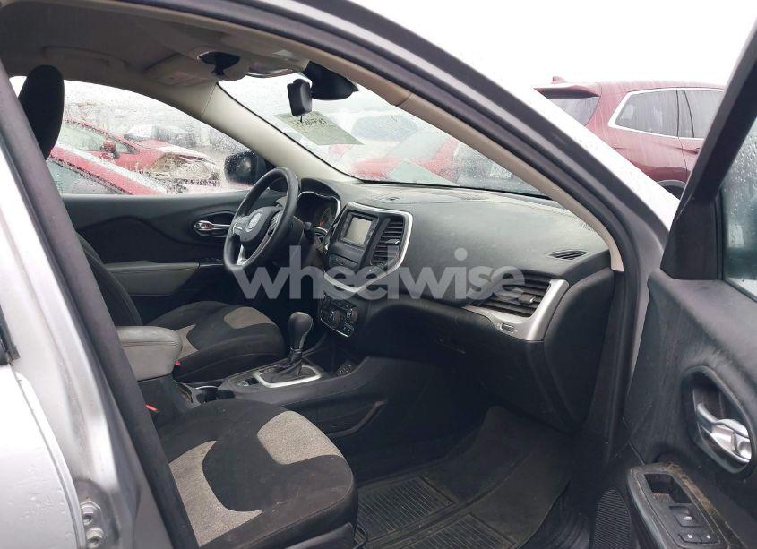 Photo 5 of 2014 Jeep Cherokee SPORT (VIN 1C4PJLABXEW162641)