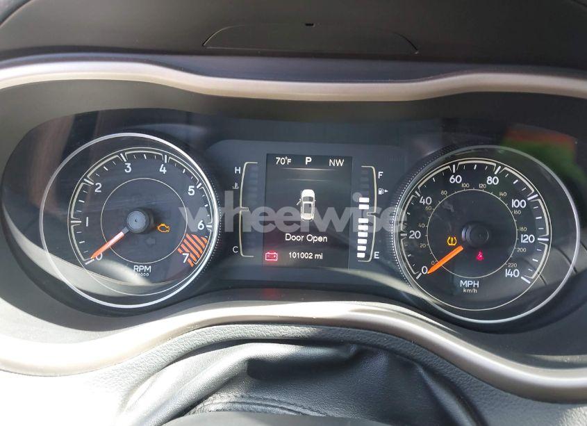 Photo 7 of 2015 Jeep Cherokee SPORT (VIN 1C4PJLABXFW561146)