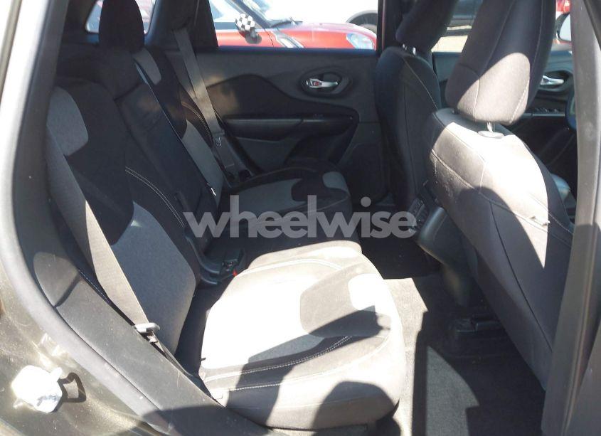 Photo 8 of 2015 Jeep Cherokee SPORT (VIN 1C4PJLABXFW561146)