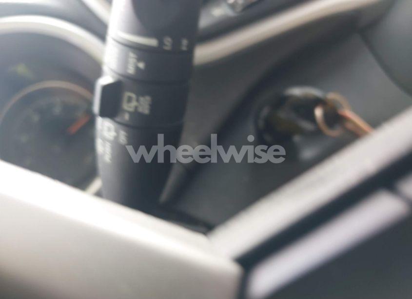 Photo 11 of 2015 Jeep Cherokee SPORT (VIN 1C4PJLABXFW720991)