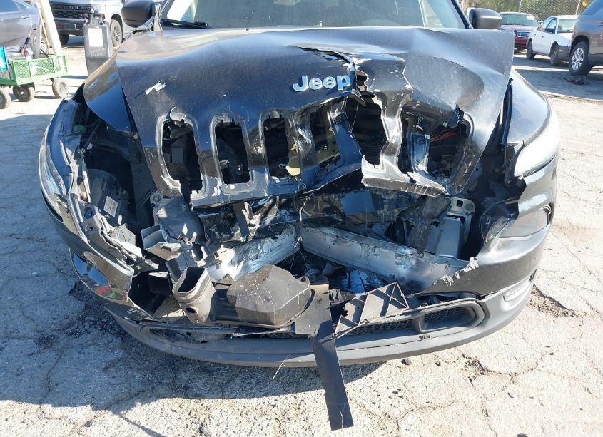 Photo 6 of 2016 Jeep Cherokee SPORT (VIN 1C4PJLABXGW275587)