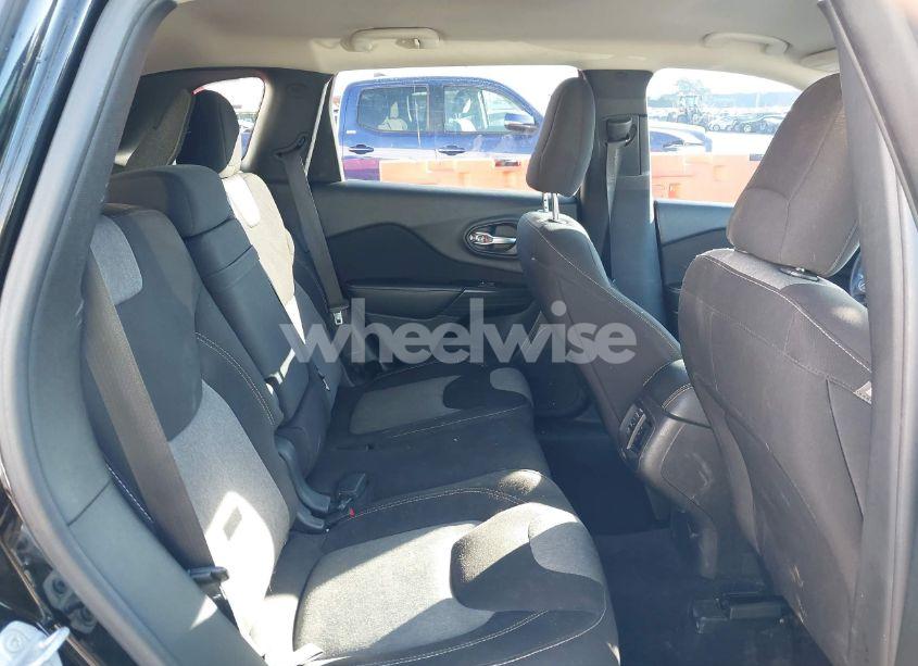 Photo 8 of 2017 Jeep Cherokee SPORT FWD (VIN 1C4PJLABXHW540896)