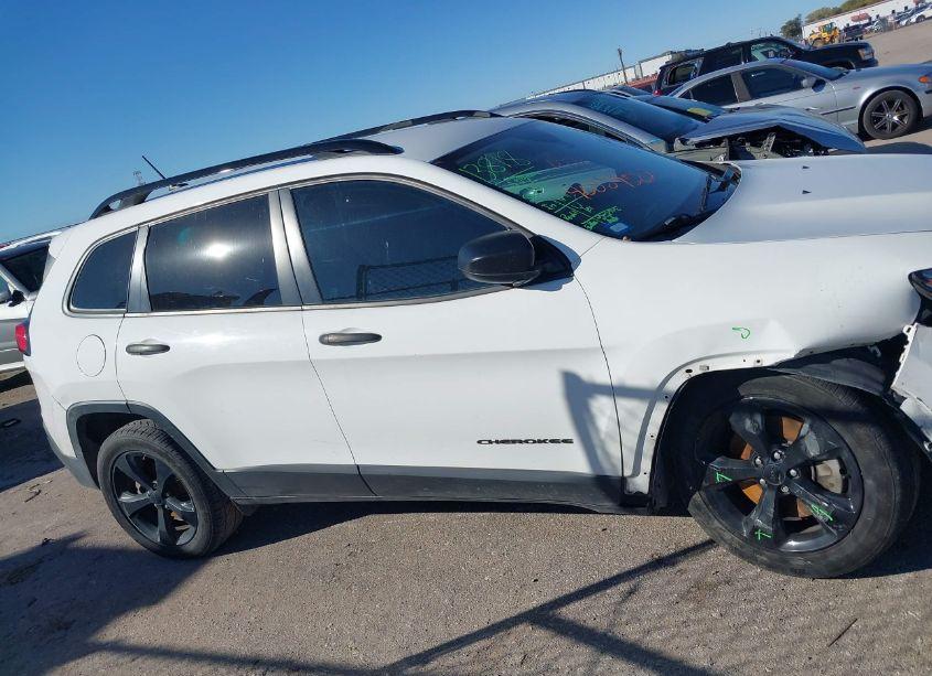 Photo 13 of 2017 Jeep Cherokee ALTITUDE FWD (VIN 1C4PJLABXHW666885)