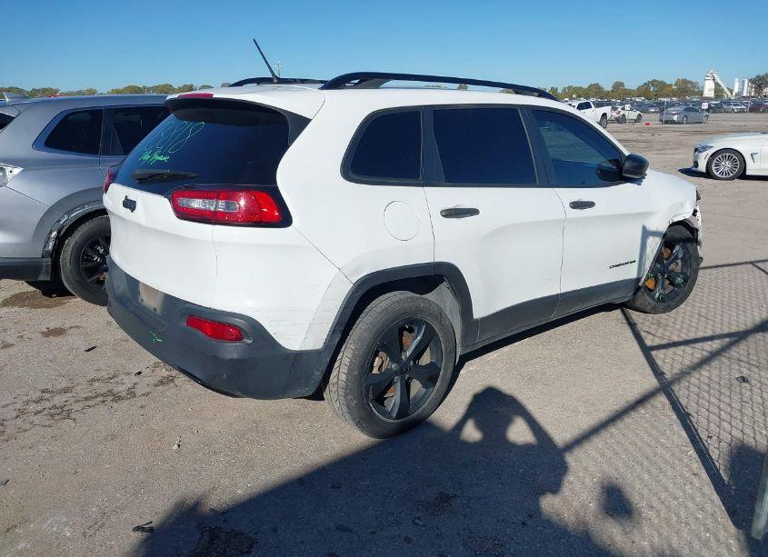 Photo 4 of 2017 Jeep Cherokee ALTITUDE FWD (VIN 1C4PJLABXHW666885)