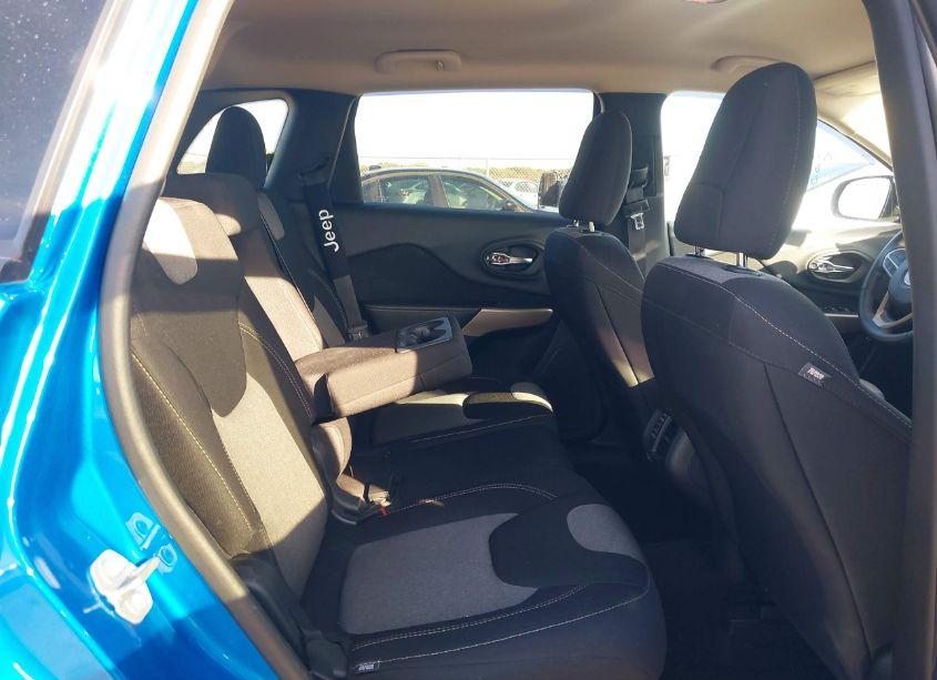 Photo 8 of 2017 Jeep Cherokee ALTITUDE FWD (VIN 1C4PJLABXHW669575)