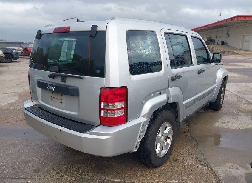 Photo 4 of 2012 Jeep Liberty SPORT (VIN 1C4PJLAK0CW104969)
