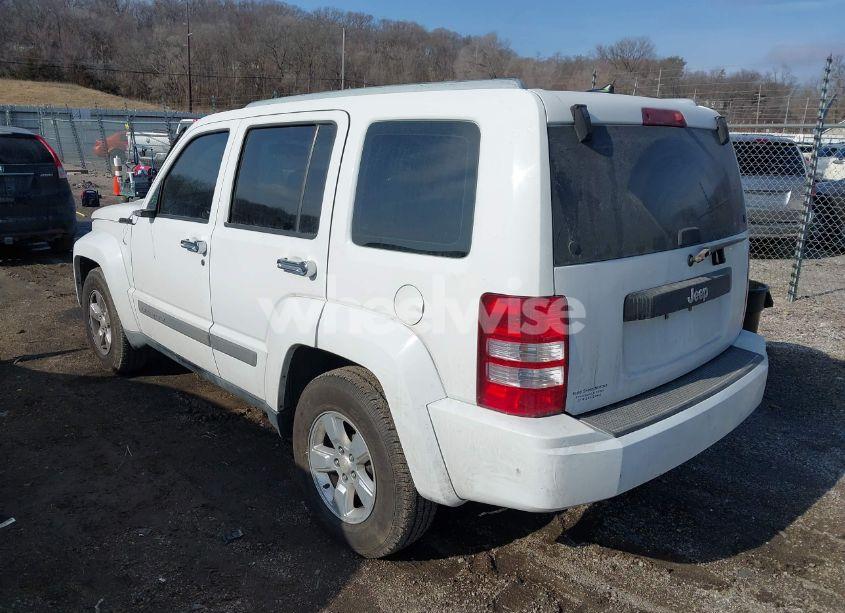 Photo 3 of 2012 Jeep Liberty SPORT (VIN 1C4PJLAK1CW113471)
