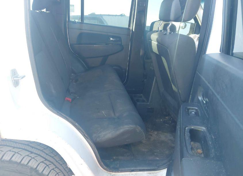 Photo 8 of 2012 Jeep Liberty SPORT (VIN 1C4PJLAK1CW165991)