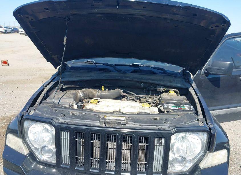 Photo 10 of 2012 Jeep Liberty SPORT (VIN 1C4PJLAK3CW101127)