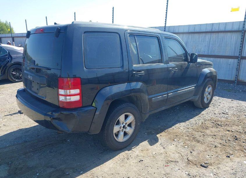 Photo 4 of 2012 Jeep Liberty SPORT (VIN 1C4PJLAK3CW101127)