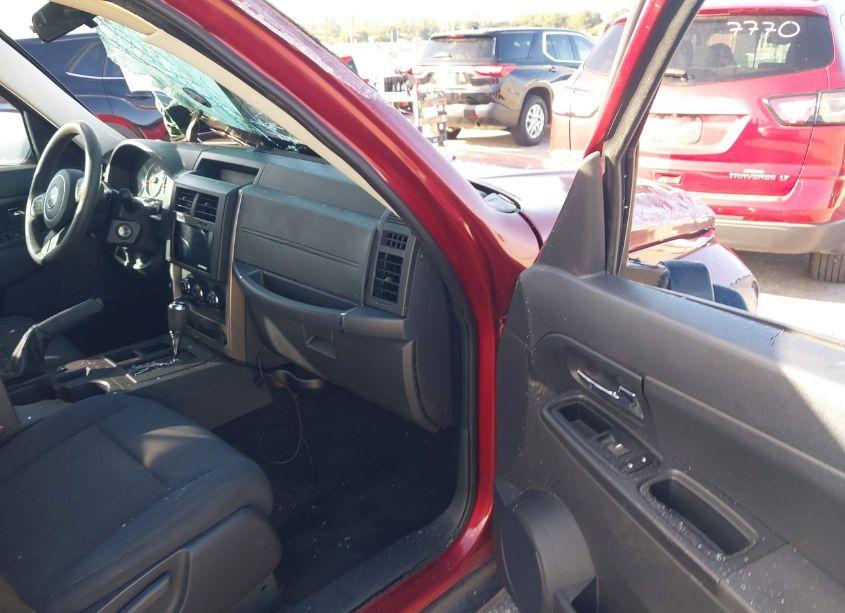 Photo 5 of 2012 Jeep Liberty SPORT (VIN 1C4PJLAK5CW179859)