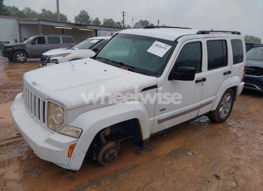 Photo 2 of 2012 Jeep Liberty SPORT (VIN 1C4PJLAK5CW180168)