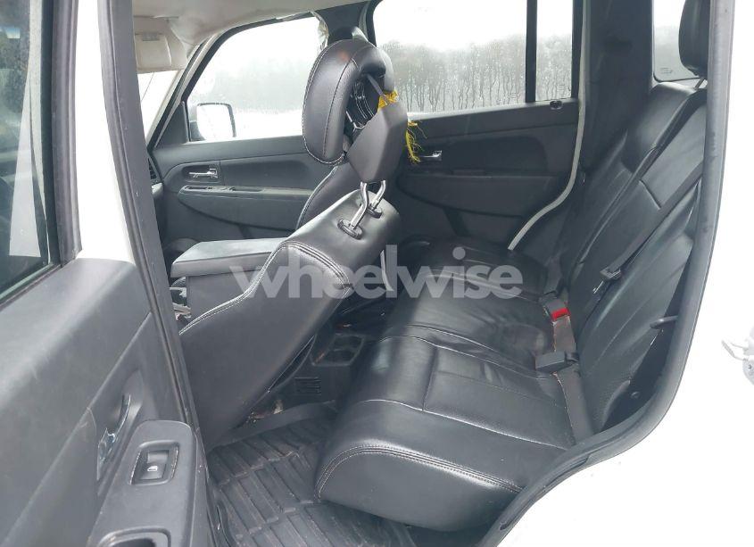 Photo 8 of 2012 Jeep Liberty SPORT (VIN 1C4PJLAK5CW180168)