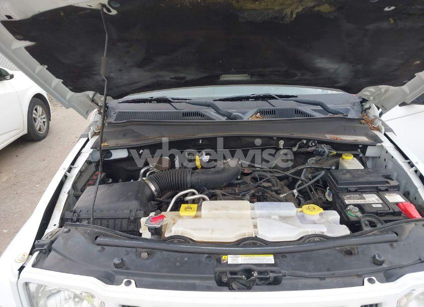 Photo 10 of 2012 Jeep Liberty SPORT (VIN 1C4PJLAK8CW178897)