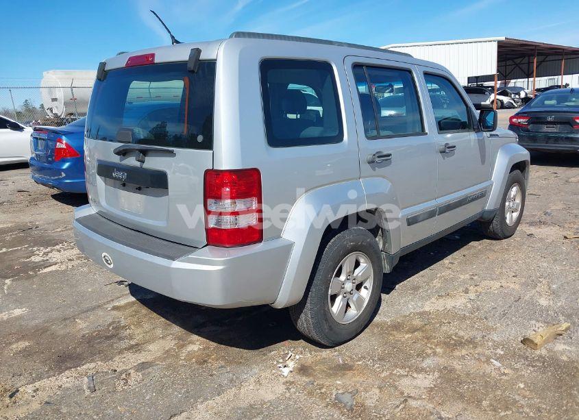 Photo 4 of 2012 Jeep Liberty SPORT (VIN 1C4PJLAK8CW193996)