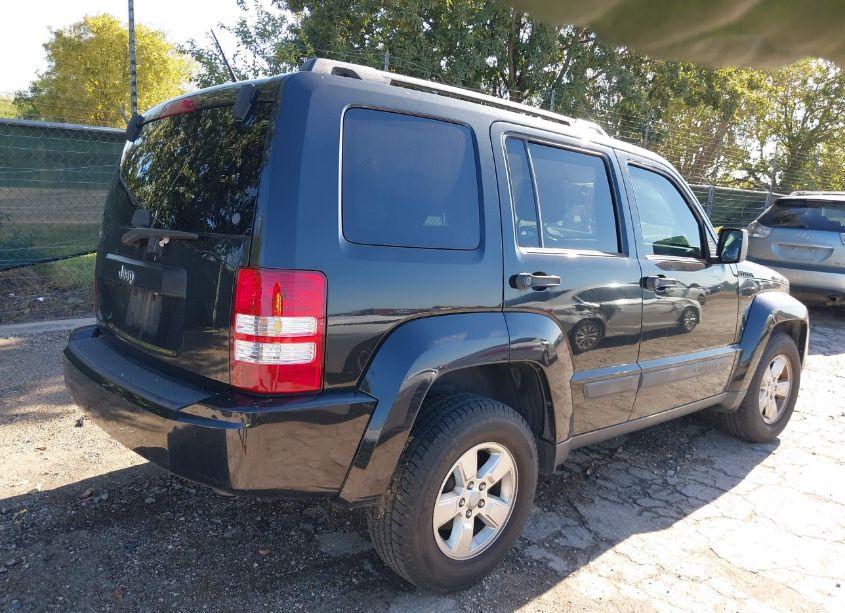 Photo 4 of 2012 Jeep Liberty SPORT (VIN 1C4PJLAK9CW180609)