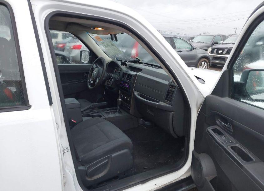 Photo 5 of 2012 Jeep Liberty SPORT (VIN 1C4PJLAKXCW110486)