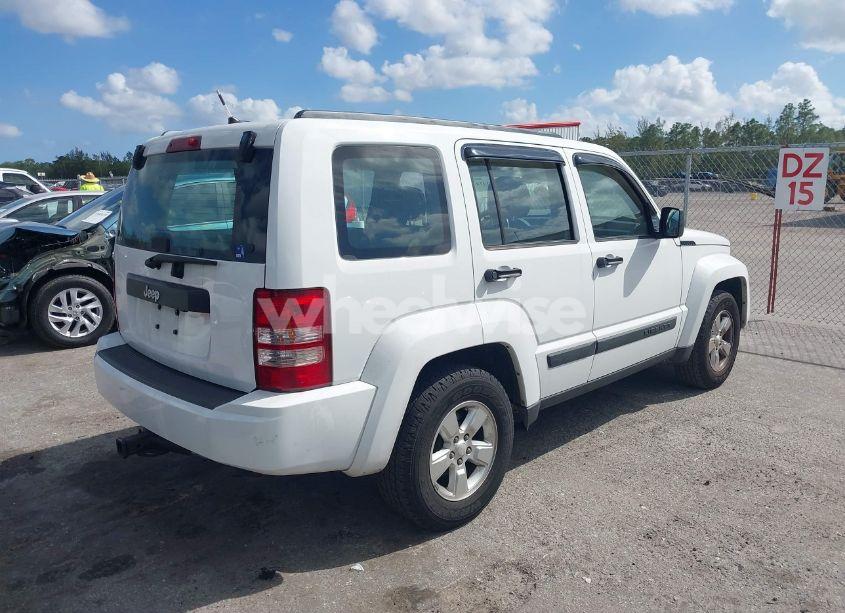 Photo 4 of 2012 Jeep Liberty SPORT (VIN 1C4PJLAKXCW129989)