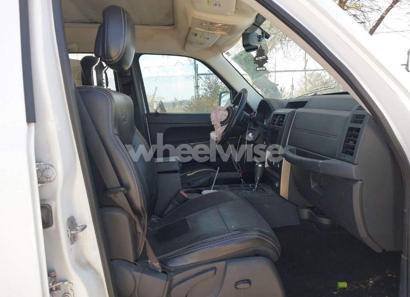 Photo 5 of 2012 Jeep Liberty SPORT (VIN 1C4PJLAKXCW179937)