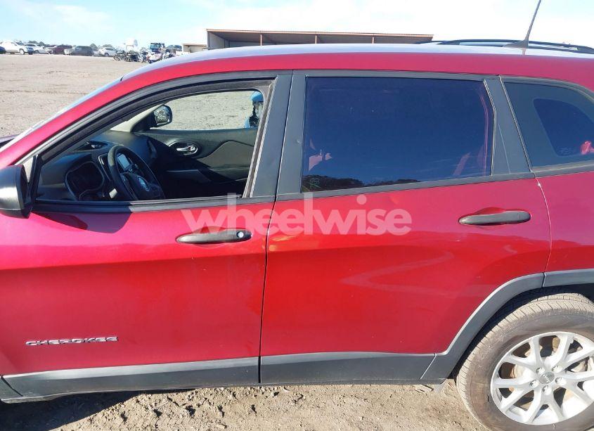 Photo 14 of 2017 Jeep Cherokee SPORT FWD (VIN 1C4PJLAS3HD219553)