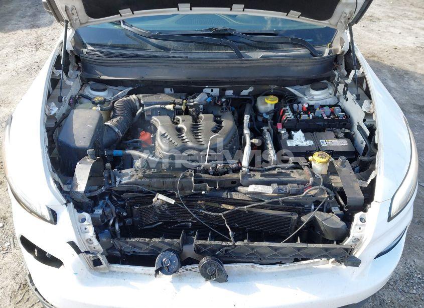 Photo 10 of 2016 Jeep Cherokee SPORT (VIN 1C4PJLAS5GW207990)