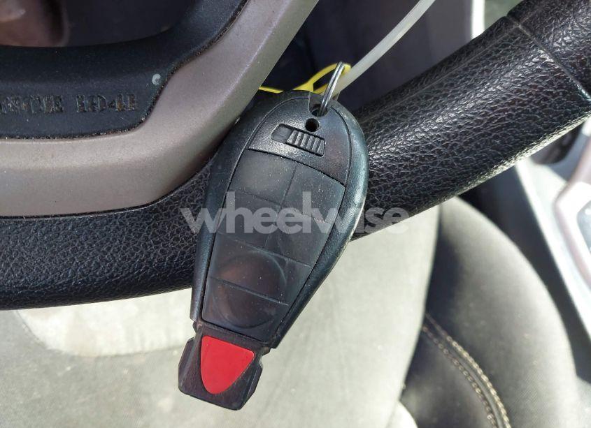 Photo 11 of 2016 Jeep Cherokee SPORT (VIN 1C4PJLAS5GW207990)