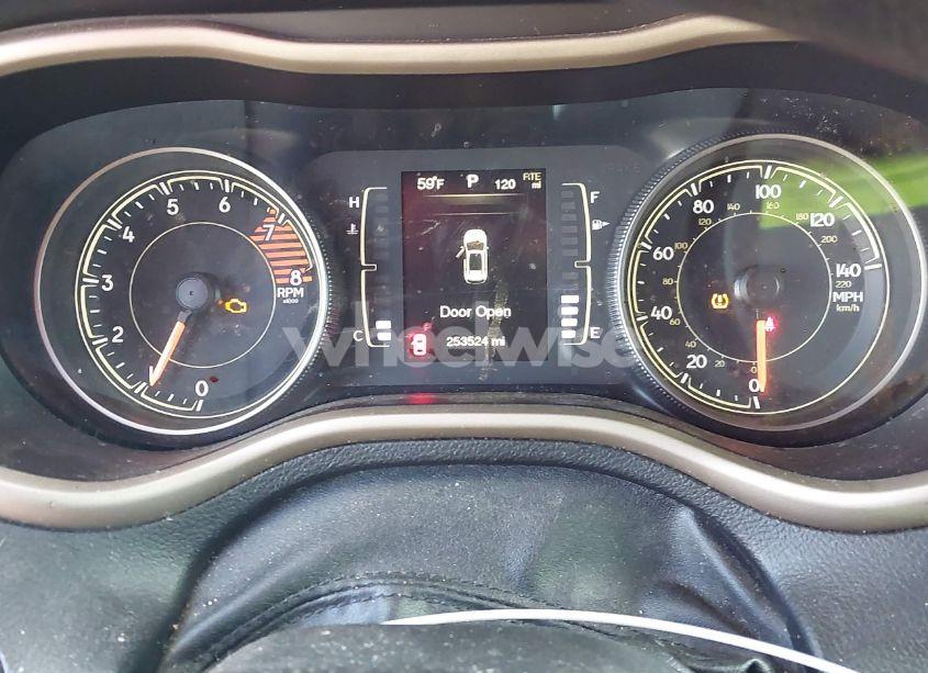 Photo 7 of 2016 Jeep Cherokee SPORT (VIN 1C4PJLAS5GW207990)