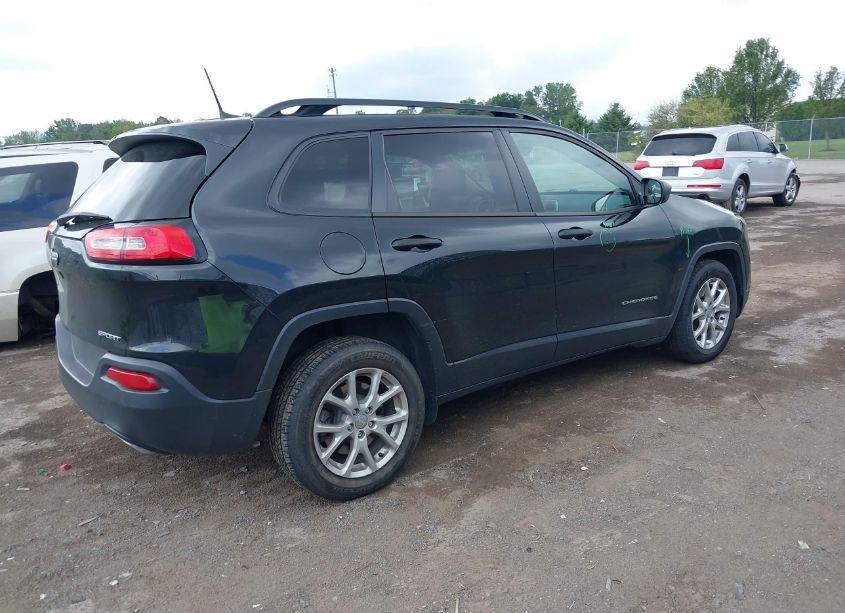 Photo 4 of 2016 Jeep Cherokee SPORT (VIN 1C4PJLAS5GW230766)
