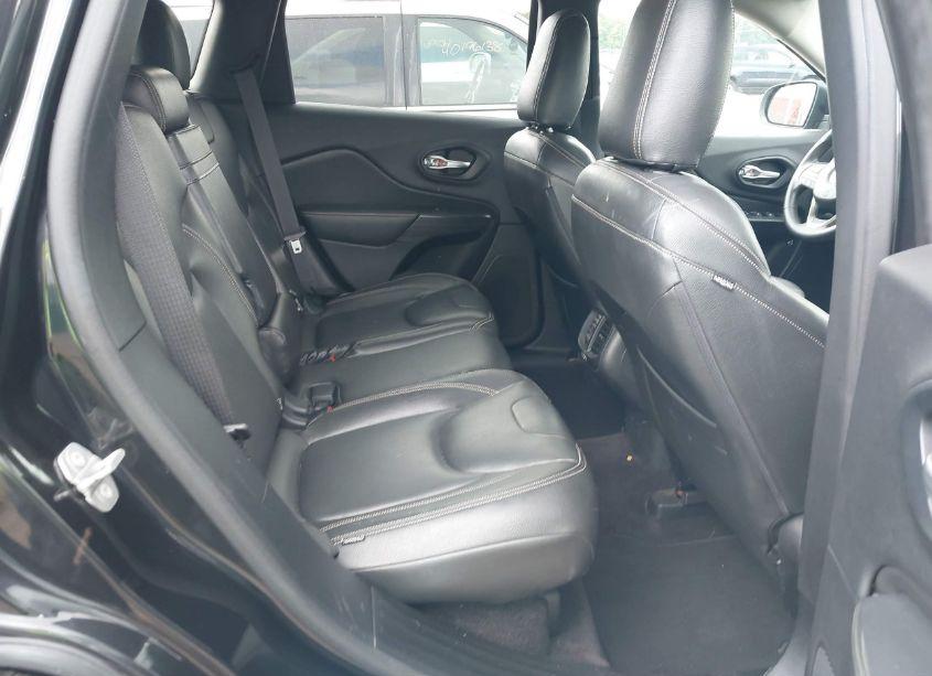 Photo 8 of 2016 Jeep Cherokee SPORT (VIN 1C4PJLAS5GW230766)