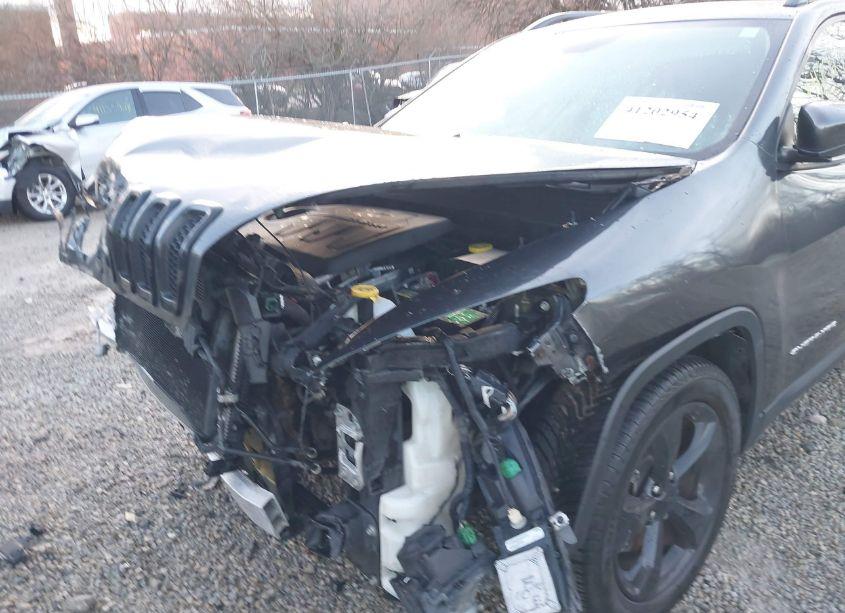 Photo 18 of 2016 Jeep Cherokee ALTITUDE (VIN 1C4PJLAS6GW378005)