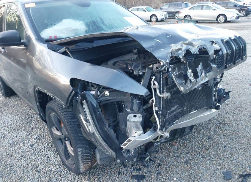 Photo 19 of 2016 Jeep Cherokee ALTITUDE (VIN 1C4PJLAS6GW378005)