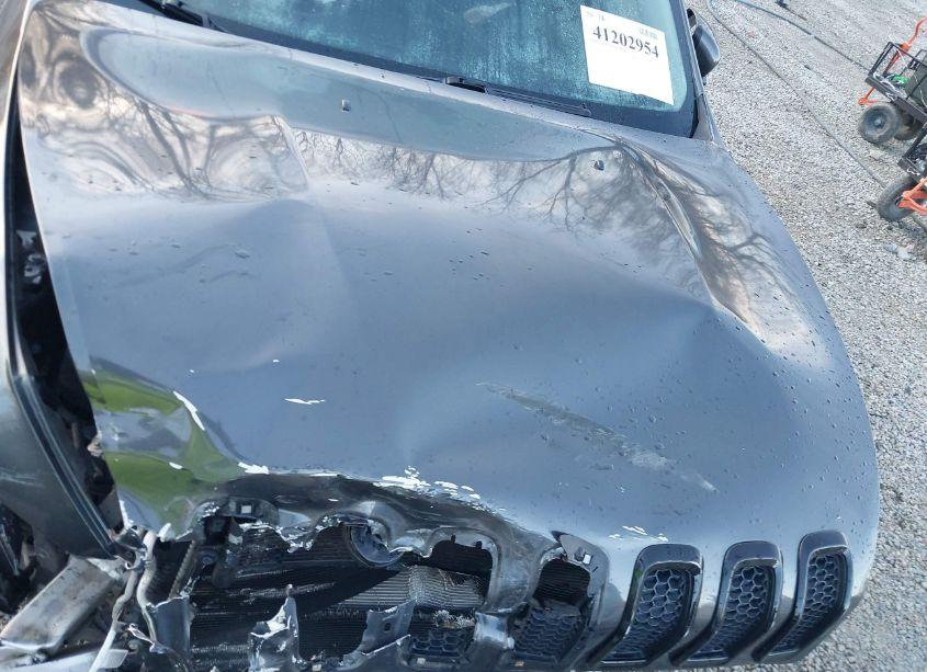 Photo 20 of 2016 Jeep Cherokee ALTITUDE (VIN 1C4PJLAS6GW378005)