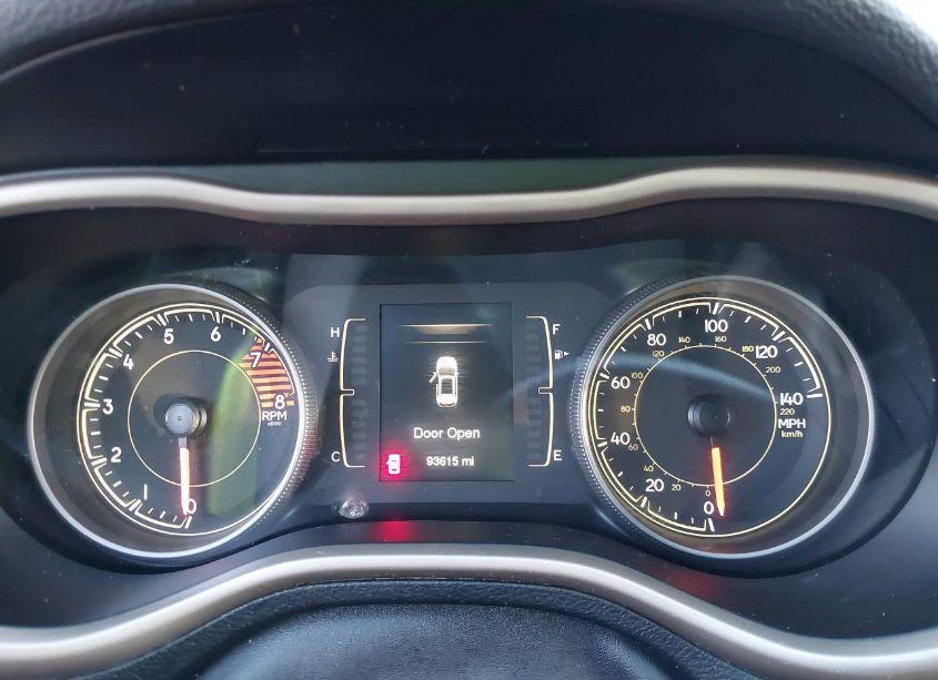 Photo 7 of 2016 Jeep Cherokee ALTITUDE (VIN 1C4PJLAS6GW378005)