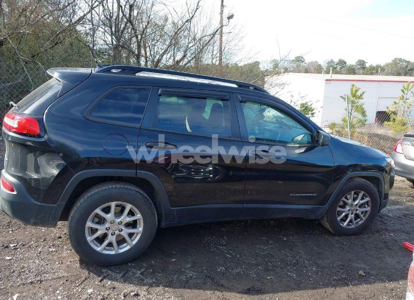 Photo 13 of 2016 Jeep Cherokee SPORT (VIN 1C4PJLAS9GW208334)