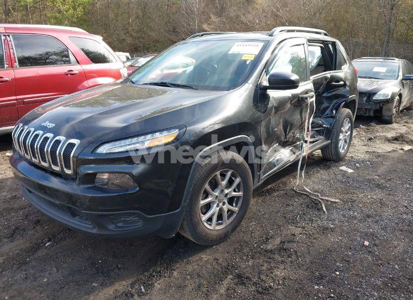 Photo 2 of 2016 Jeep Cherokee SPORT (VIN 1C4PJLAS9GW208334)