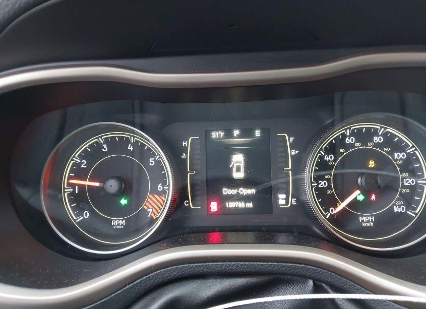 Photo 7 of 2014 Jeep Cherokee LATITUDE (VIN 1C4PJLCB0EW158644)