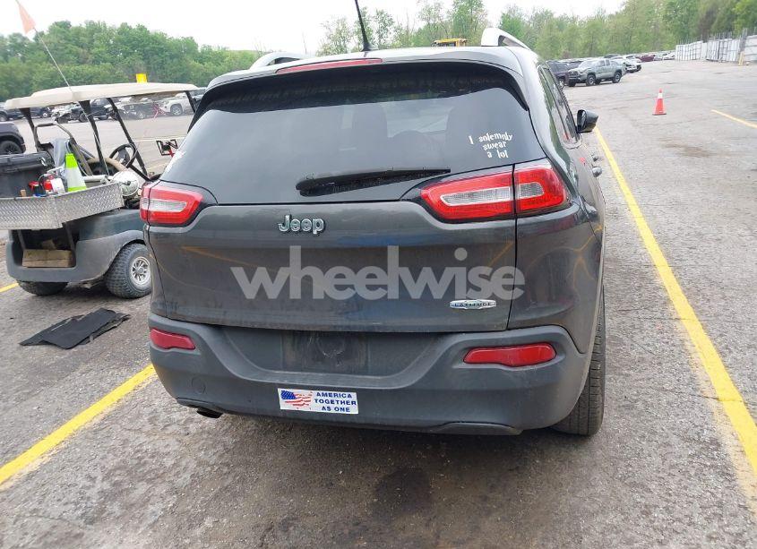 Photo 16 of 2014 Jeep Cherokee LATITUDE (VIN 1C4PJLCB0EW252815)