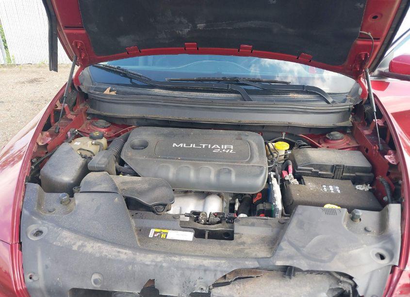 Photo 10 of 2015 Jeep Cherokee LATITUDE (VIN 1C4PJLCB0FW566109)