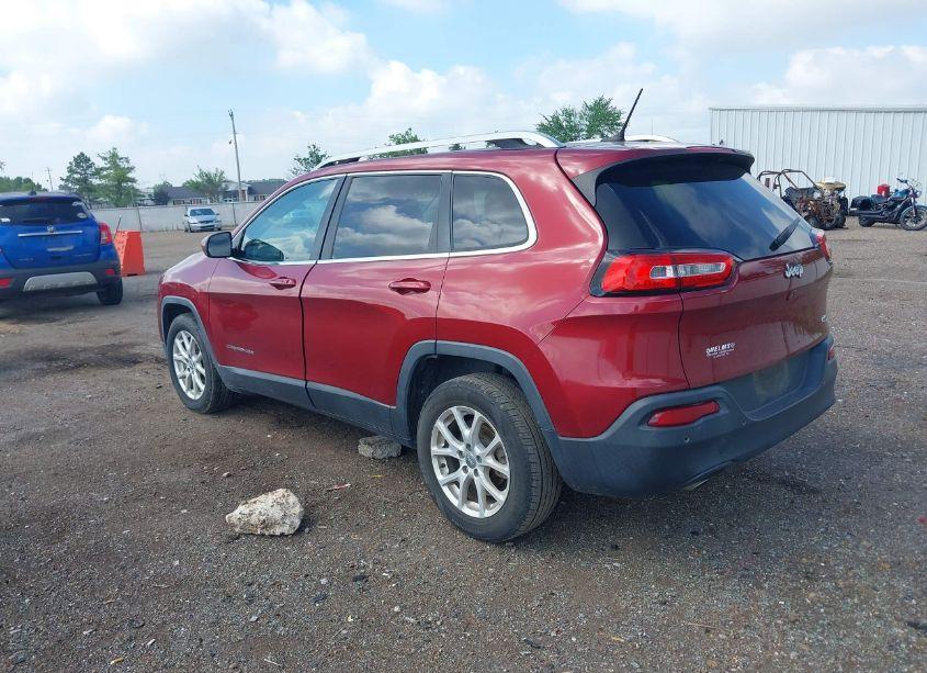 Photo 3 of 2015 Jeep Cherokee LATITUDE (VIN 1C4PJLCB0FW566109)