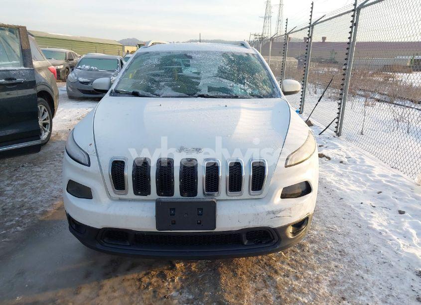 Photo 12 of 2015 Jeep Cherokee LATITUDE (VIN 1C4PJLCB0FW683771)