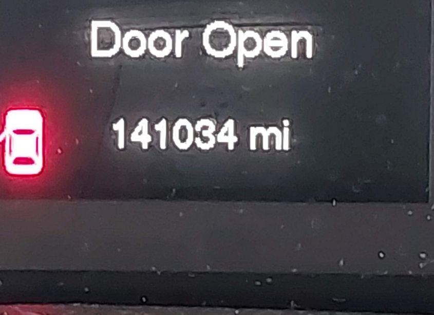 Photo 16 of 2015 Jeep Cherokee LATITUDE (VIN 1C4PJLCB0FW690378)