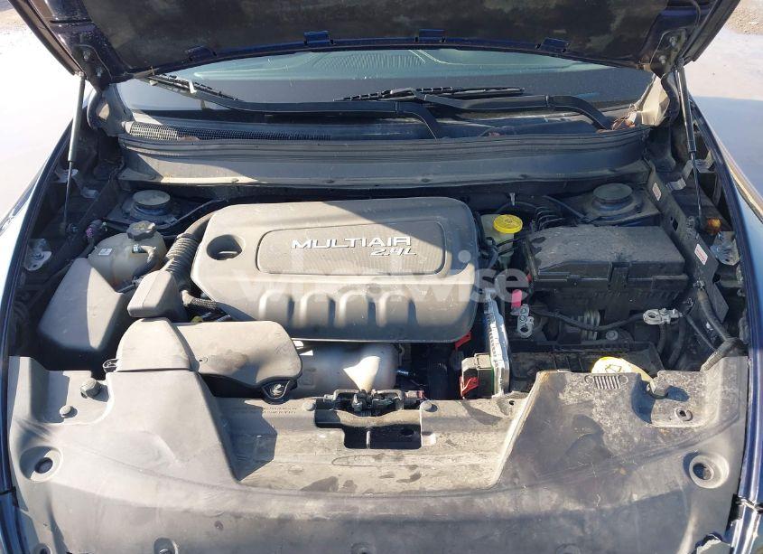 Photo 10 of 2016 Jeep Cherokee LATITUDE (VIN 1C4PJLCB0GW167878)