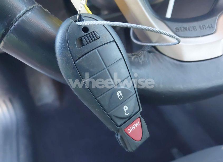 Photo 11 of 2016 Jeep Cherokee LATITUDE (VIN 1C4PJLCB0GW230574)