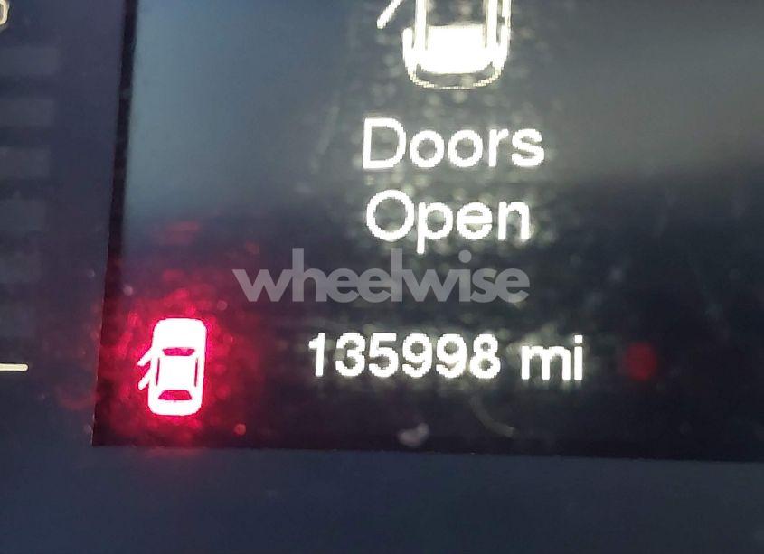 Photo 15 of 2016 Jeep Cherokee LATITUDE (VIN 1C4PJLCB0GW230574)