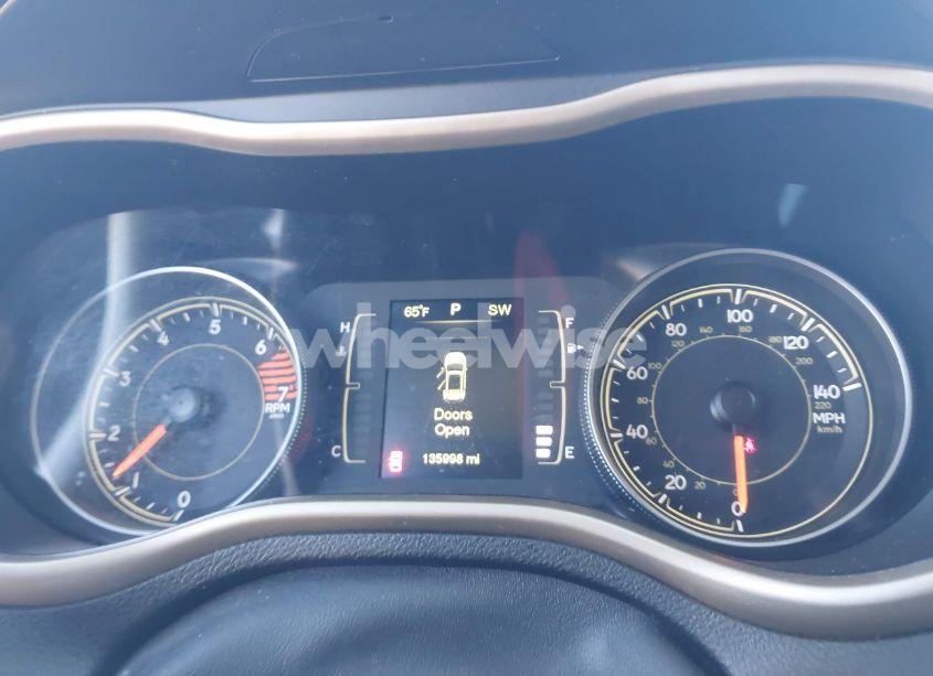 Photo 7 of 2016 Jeep Cherokee LATITUDE (VIN 1C4PJLCB0GW230574)