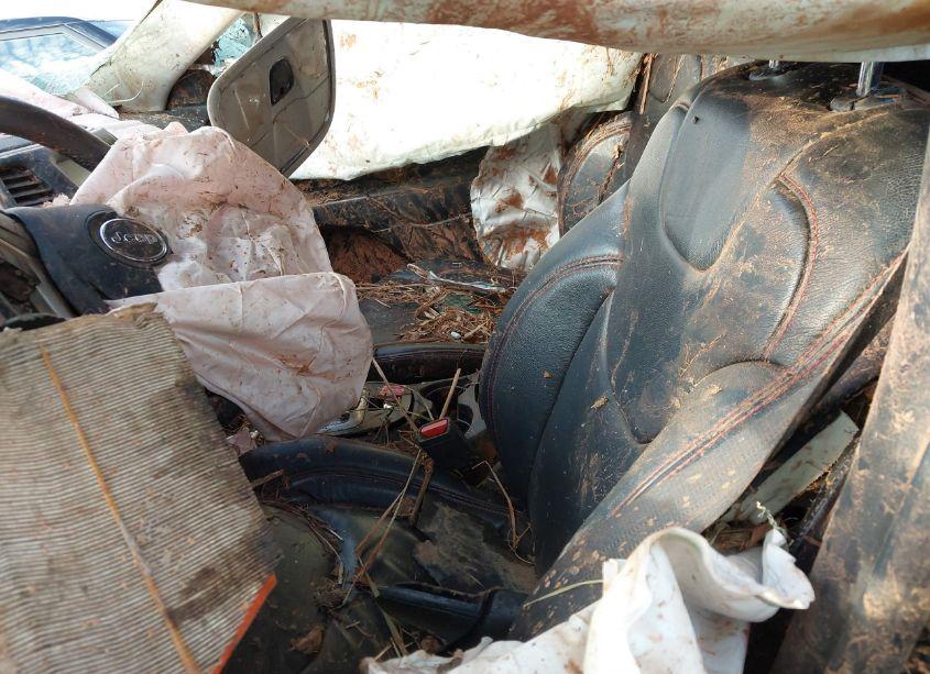 Photo 5 of 2016 Jeep Cherokee LATITUDE (VIN 1C4PJLCB0GW324079)