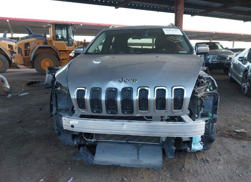 Photo 13 of 2017 Jeep Cherokee LATITUDE FWD (VIN 1C4PJLCB0HD221399)