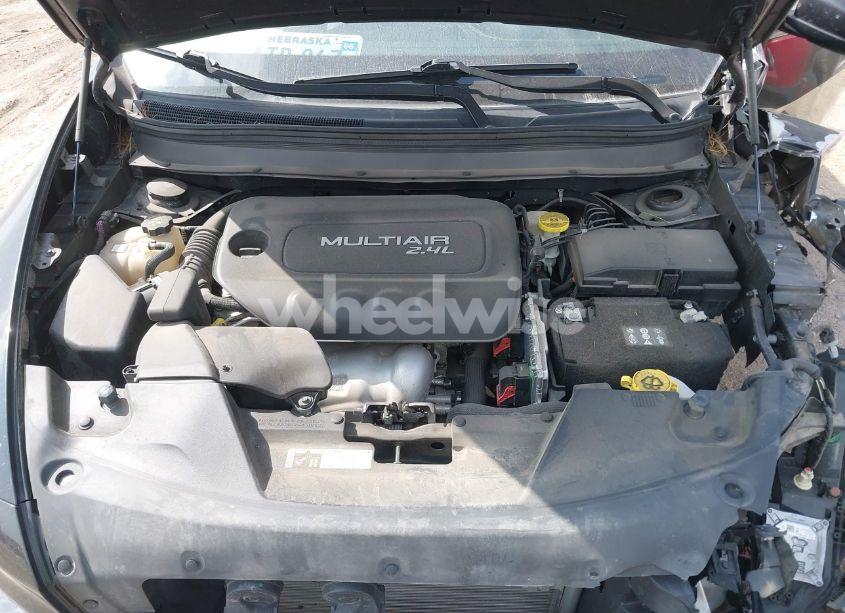 Photo 10 of 2017 Jeep Cherokee LATITUDE FWD (VIN 1C4PJLCB0HD223282)